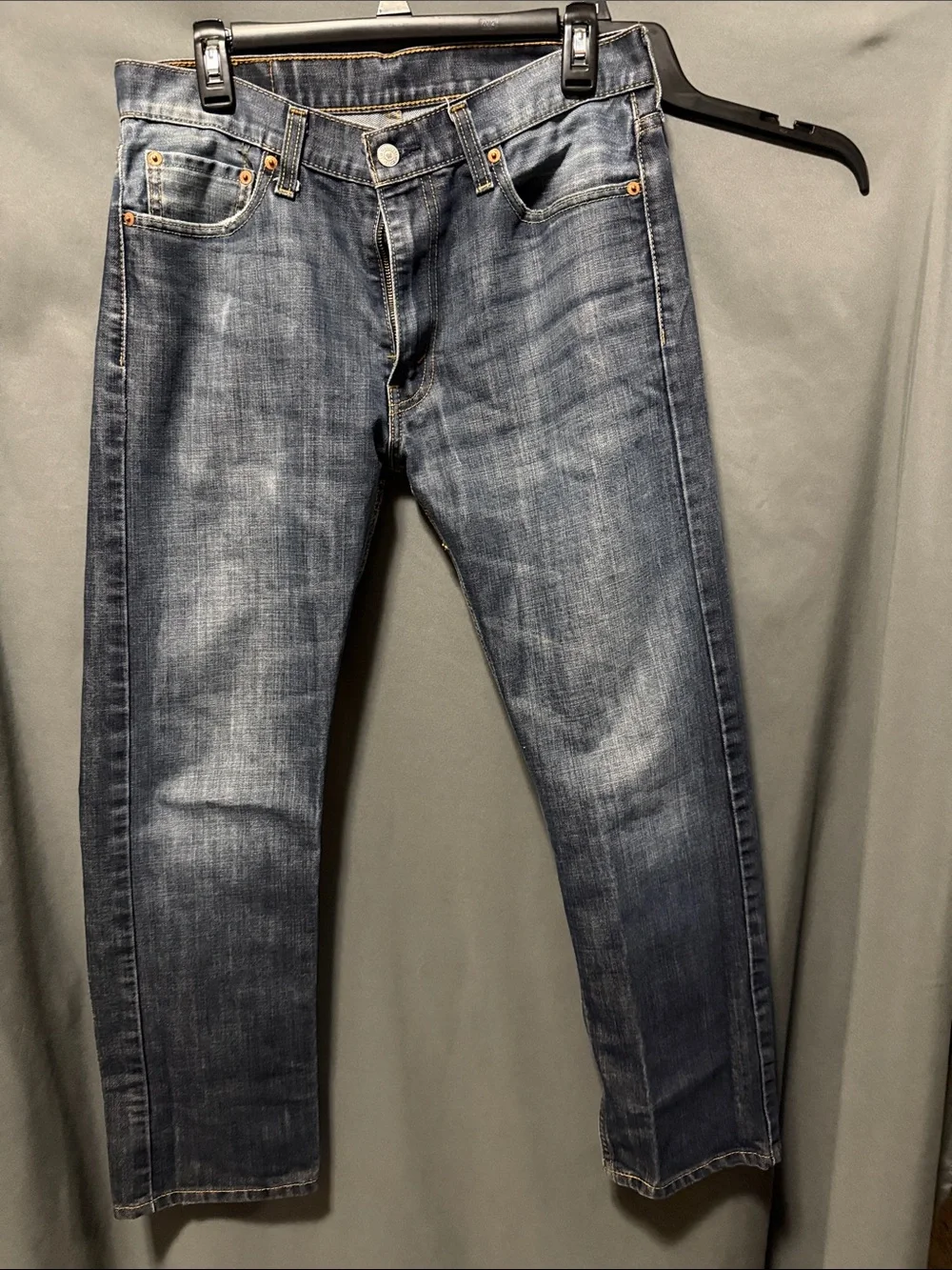 Levi's 513 Men’s Dark Blue Straight Leg Jeans - Classic Back Pocket